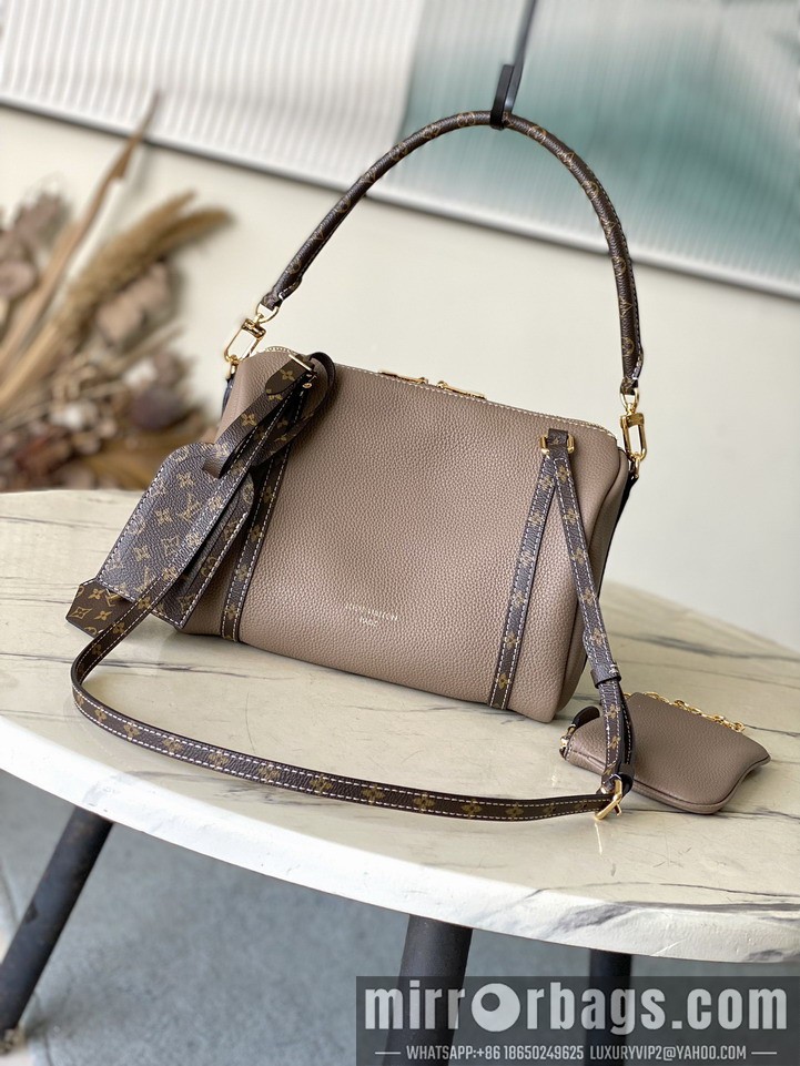 LV Bags M13667 25x15x18cm gf1
