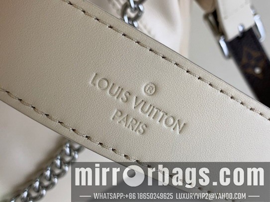 LV Bags CarryAll M24861 33.5x23x15cm gf1