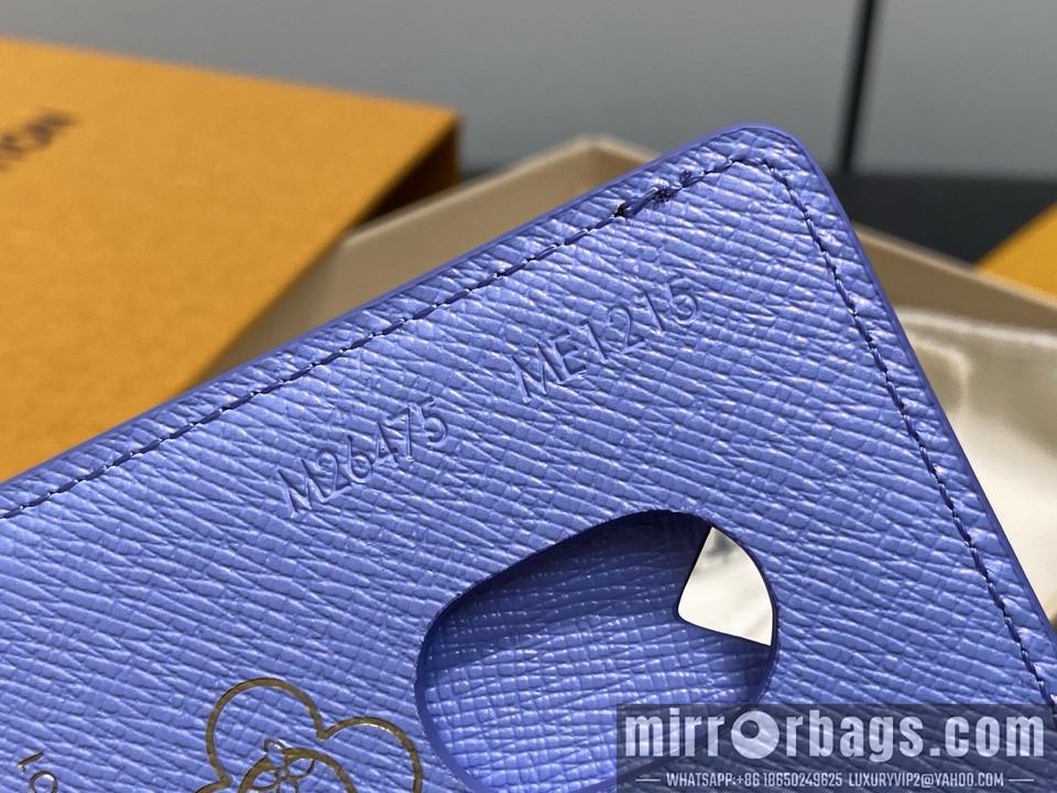 LV Bags Magnet M26475 9.5x0.5x6.5cm gf