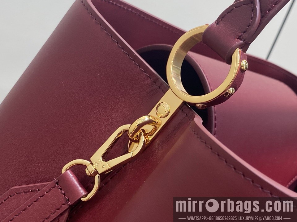 LV Bags Cap M24607 38x23x16cm gf2