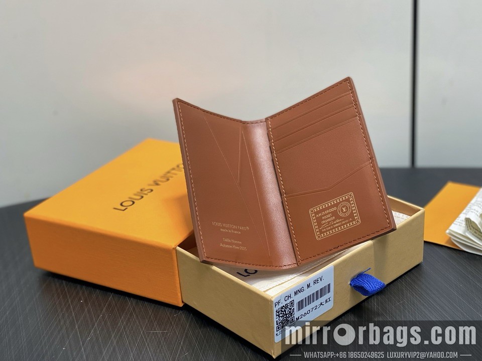 LV Bags M26072 11.1x1x7.5cm gf