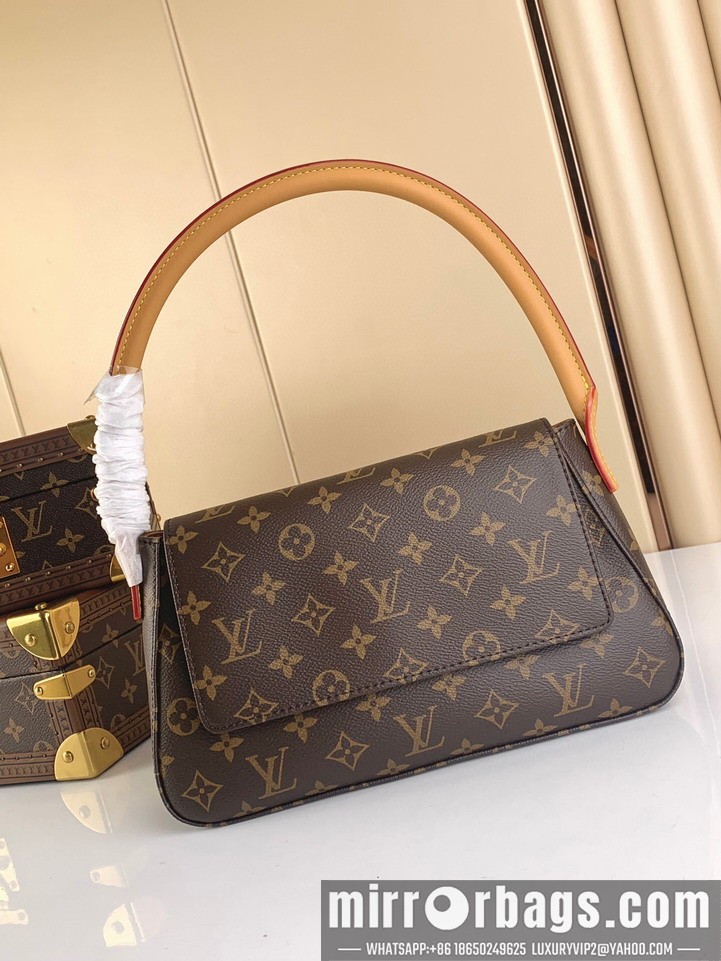 LV Bags looping M51147 24x21x9cm gf