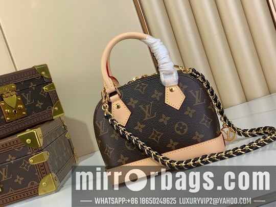 LV Bags Alma M14339 18x12x8cm gf1