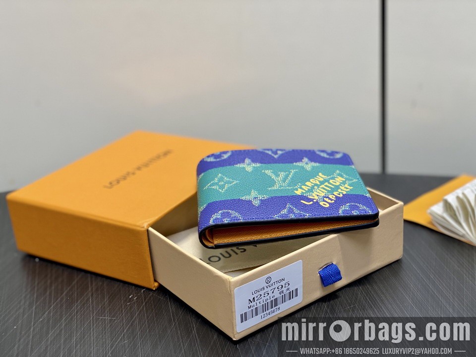 LV Bags Multiple M26795 9x1.5x11.5cm gf