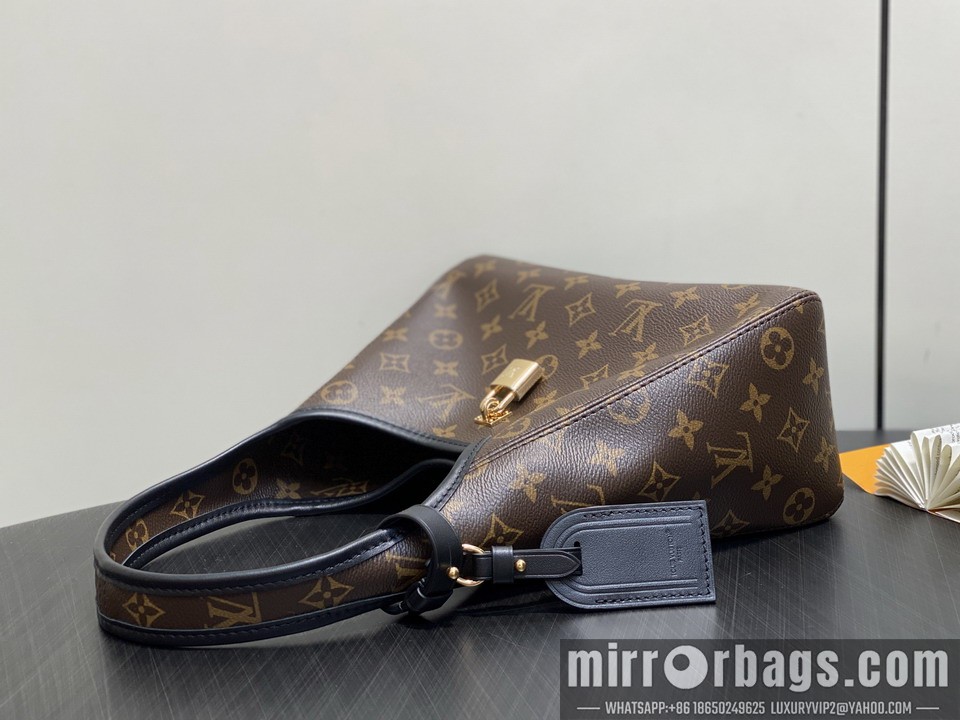 LV Bags The Drop M12940 15x12x28cm gf