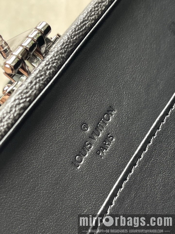 LV Bags Handle N11118 16.5x8x24cm gf