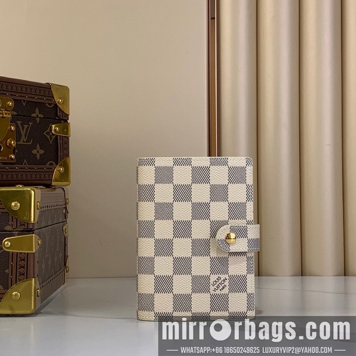 LV Bags R20005 14.5x2x10cm gf1