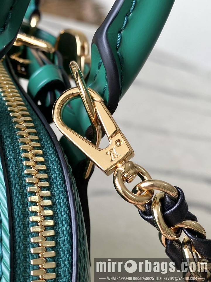 LV Bags Alma M14339 15x19.5x10cm gf2