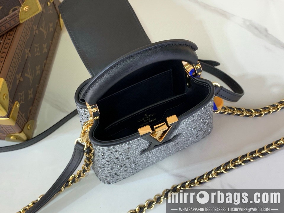 LV Bags Cap M83088 12x7x16cm gf1