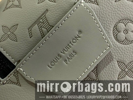 LV Bags Dopp Kit m14843 15x16.5x28cm gf2