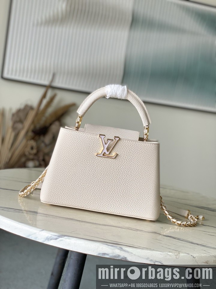 LV Bags Cap M25611 27x17.3x9cm gf