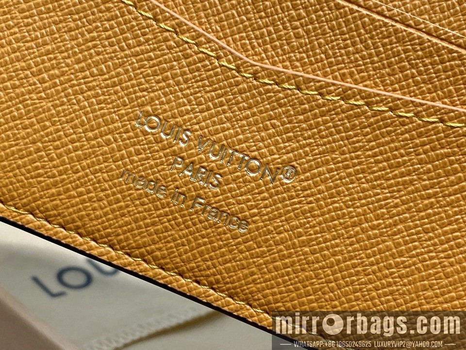 LV Bags Multiple M26795 9x1.5x11.5cm gf