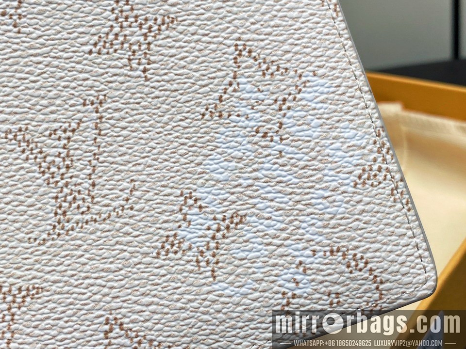 LV Bags Multiple M14691 9x1.5x11.5cm gf