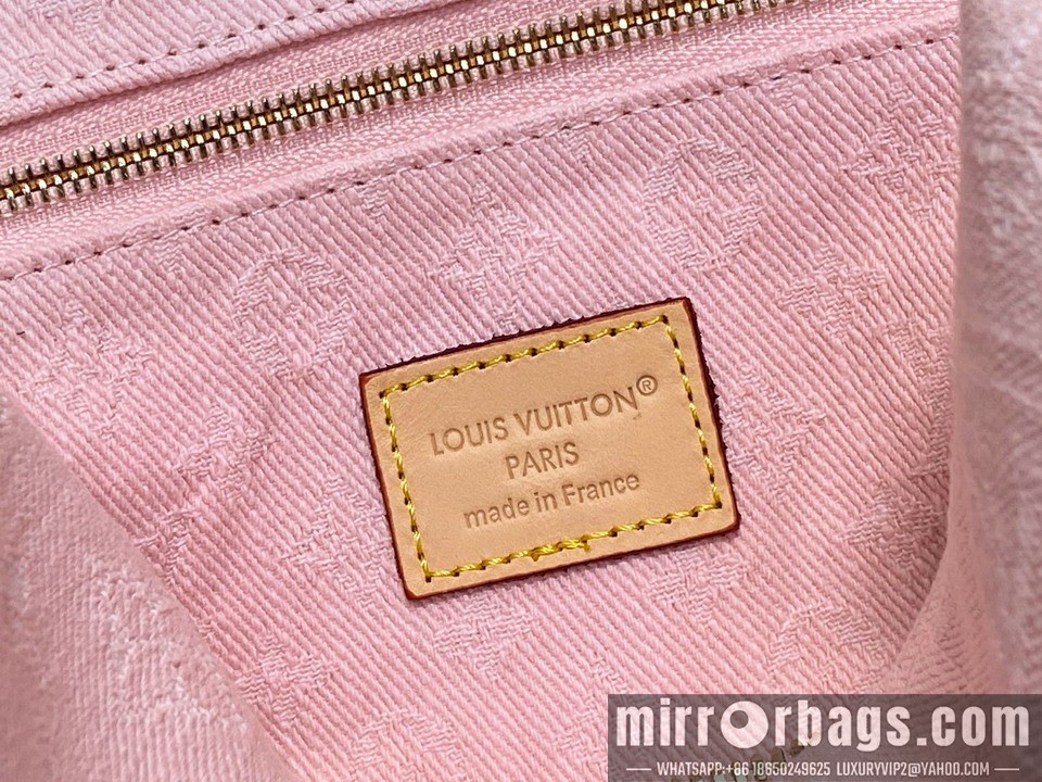 LV Bags Cosmétique M13750 27x18x9cm gf1