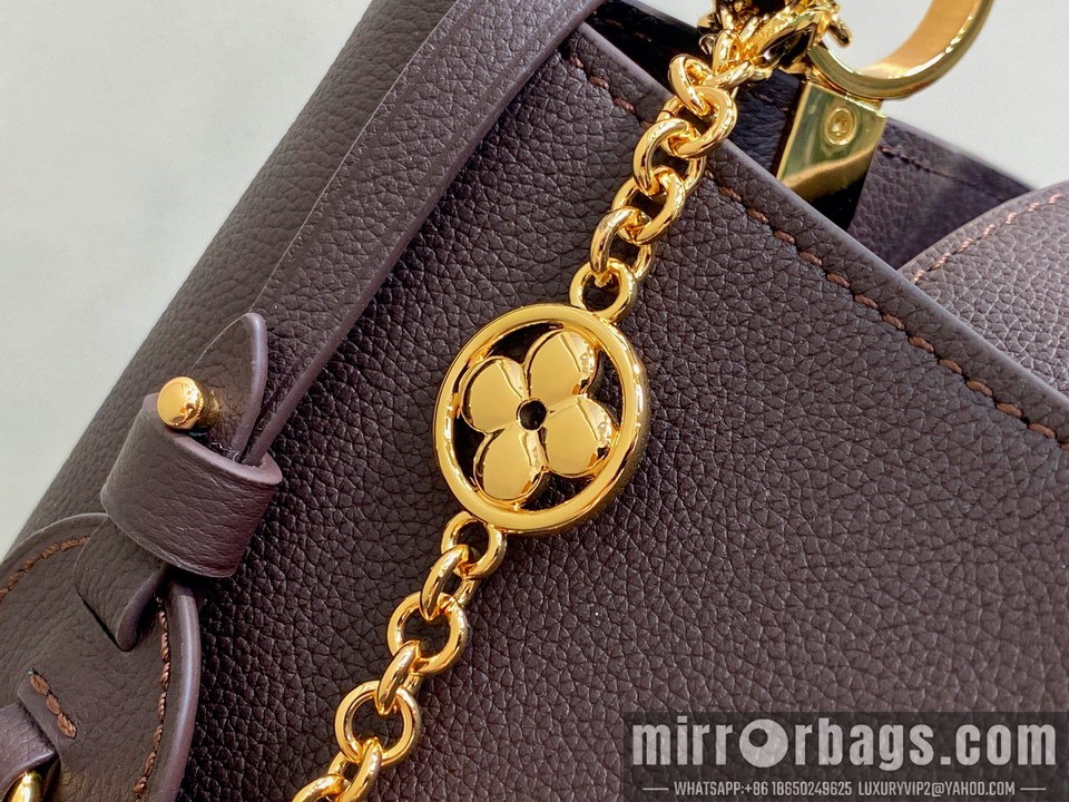 LV Bags Cap M12924 24x12x33cm gf