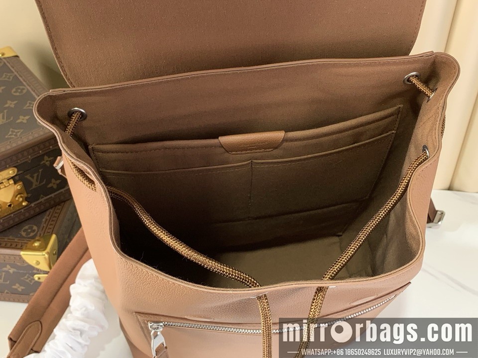 LV Bags Fastline M26023 38x43x15cm gf