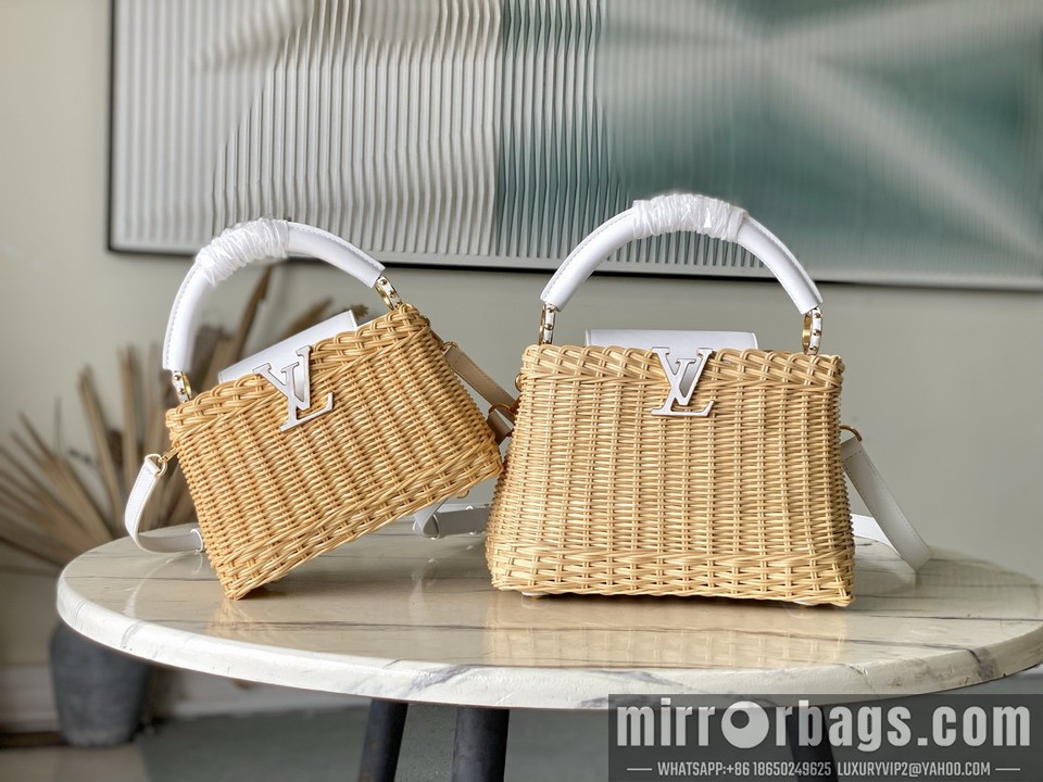 LV Bags Cap M26004 21x14x8cm gf