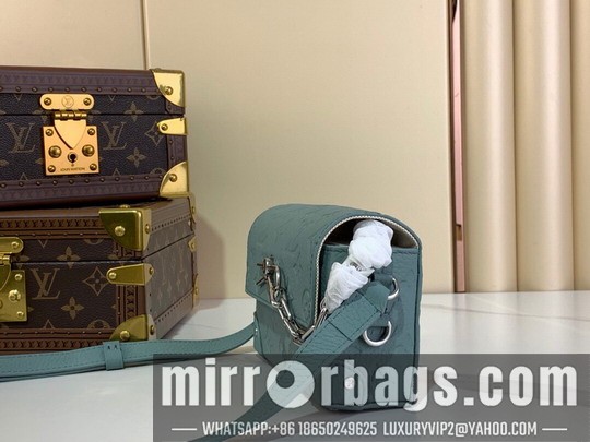 LV Bags Steamer M13889 18x11x6.5cm gf