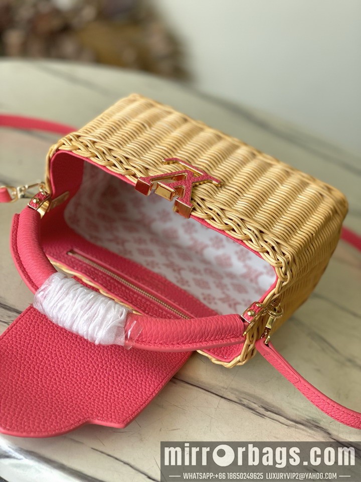LV Bags Cap M26005 21x14x8cm gf
