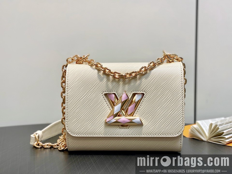 LV Bags Twist M12507 15x9x19cm gf