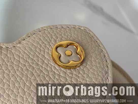 LV Bags Cap m12938 14x8x21cm gf