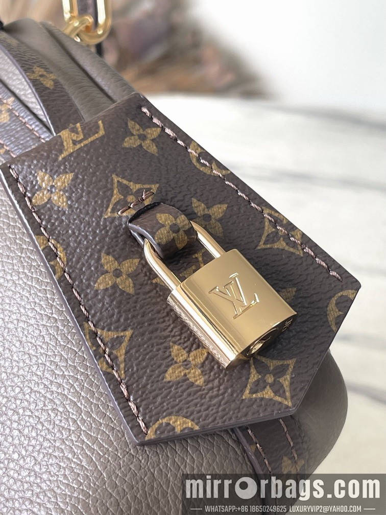 LV Bags Express St M26360 17x13.5x26cm gf