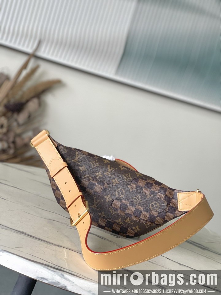 LV Bags Rush M15271 15x8x30cm gf1