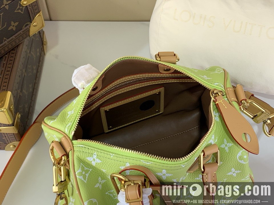 LV Bags Speedy M24437 25x15x15cm gf5