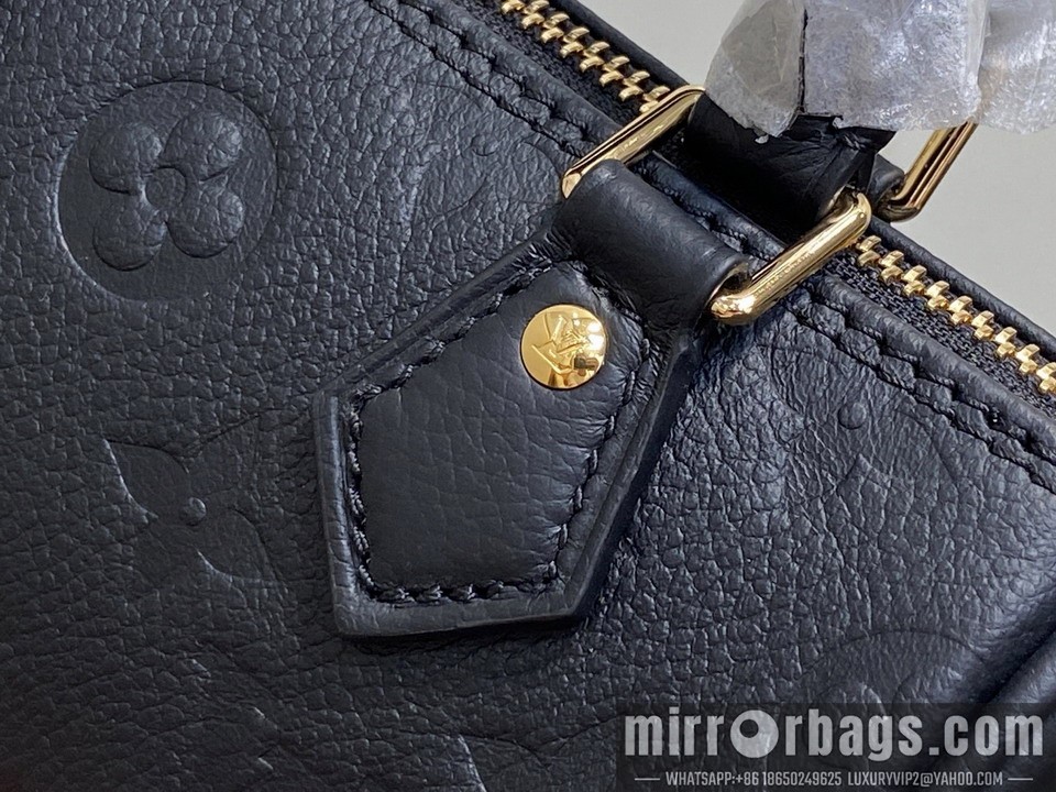 LV Bags Speedy M82450 16x10x7.5cm gf2