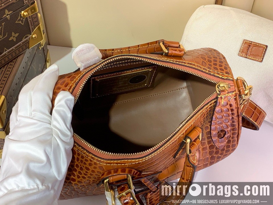 LV Bags Speedy M24443 25x15x15cm gf2