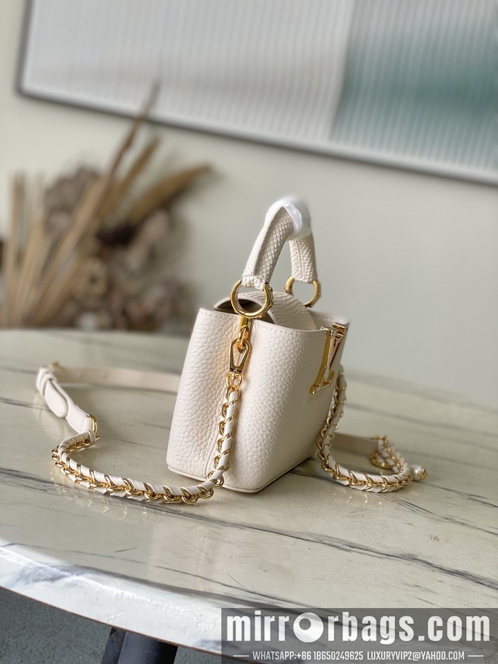 LV Bags Cap M25611 16.3x11x6.5cm gf