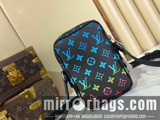 LV Bags Pharrell Williams M13898 13.5x20x8cm gf