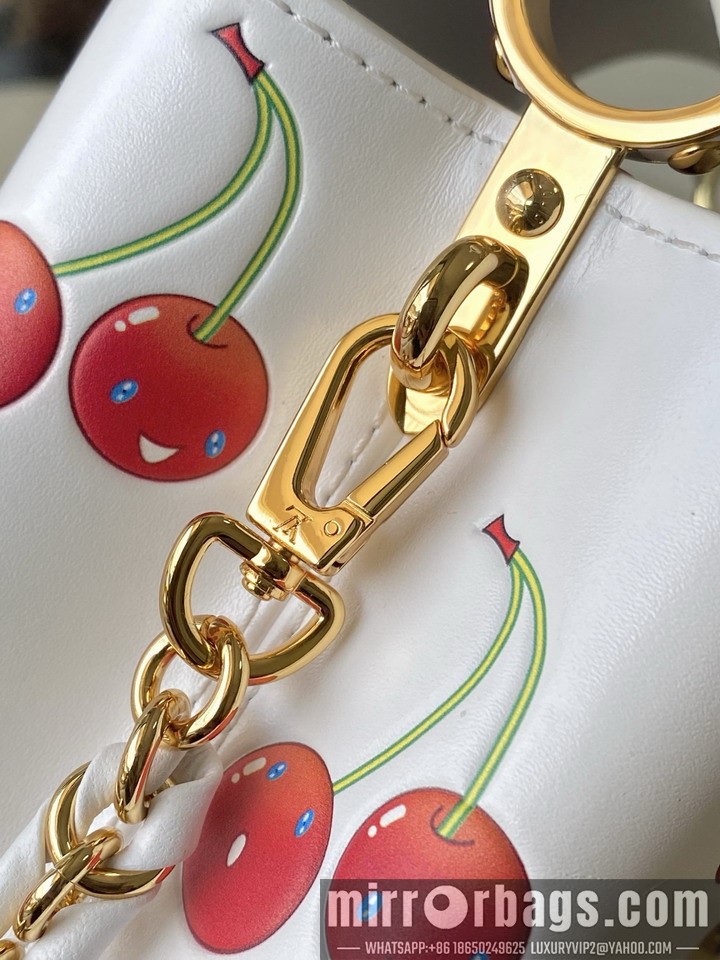 LV Bags Cap M13251 21x14x8cm gf1