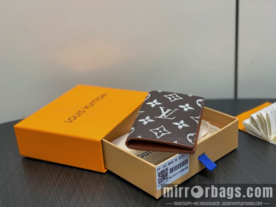 LV Bags M26072 11.1x1x7.5cm gf4