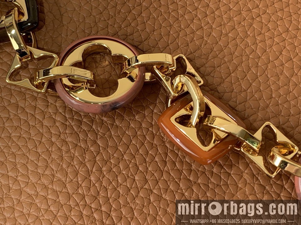 LV Bags Cap M14970 27x9x18cm gf1