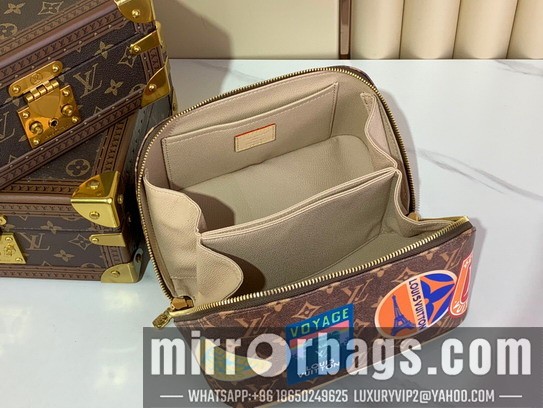 LV Bags Compartments M14744 24x13x13cm gf