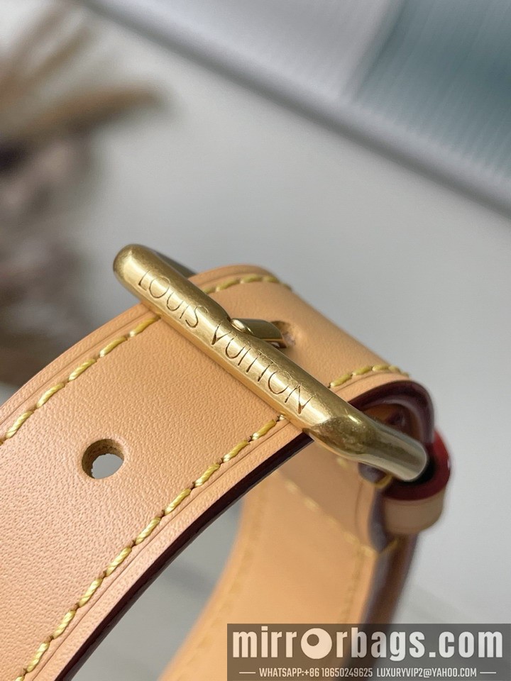 LV Bags Nil M26068 17.5x11x25cm gf