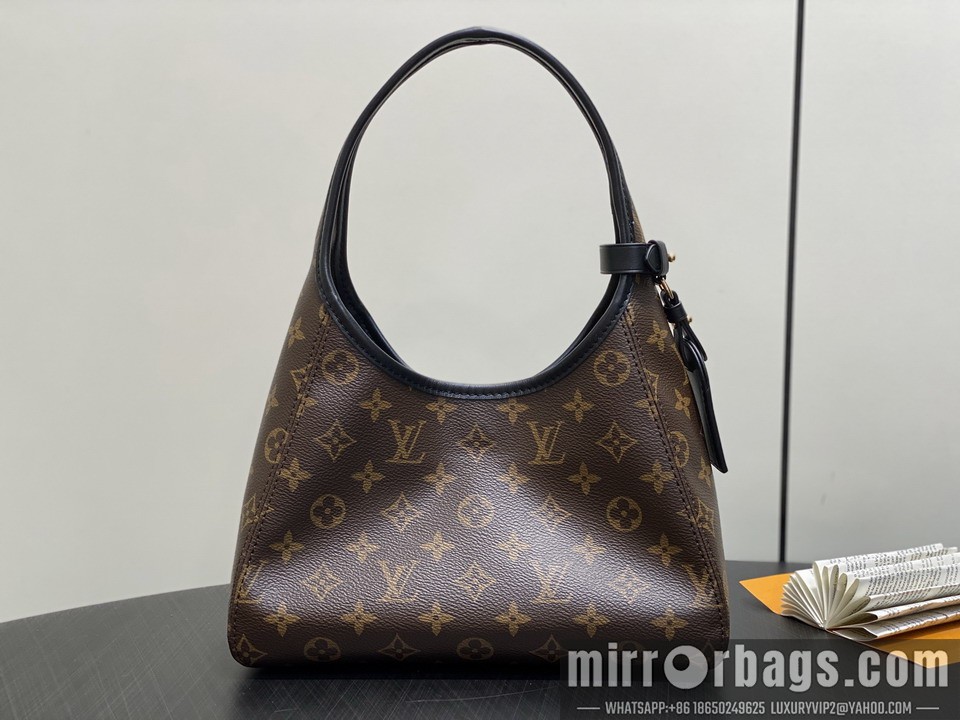 LV Bags The Drop M12940 15x12x28cm gf