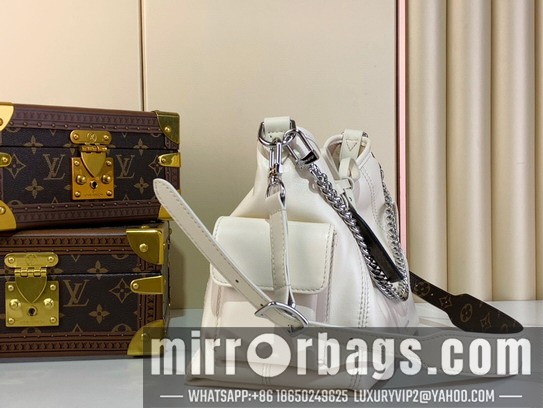 LV Bags CarryAll M24861 33.5x23x15cm gf1