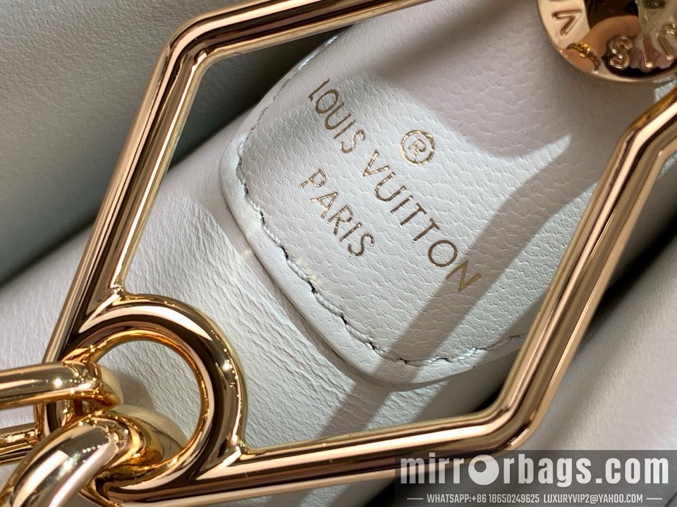 LV Bags Coussin m14503 20x12x26cm gf