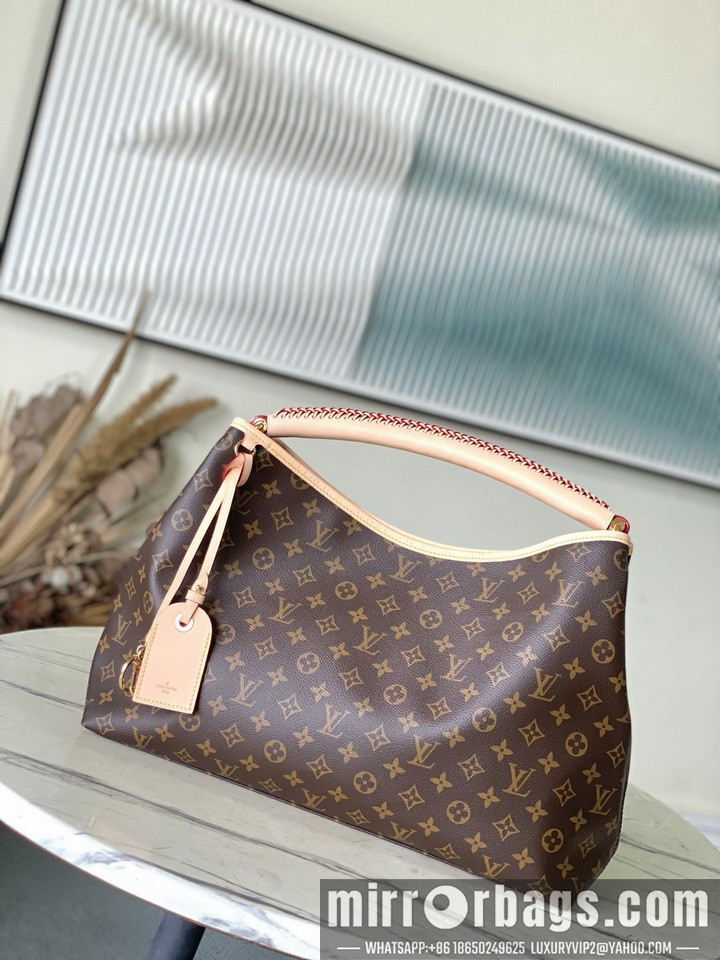 LV Bags Again M25877 53x30x15.5cm gf