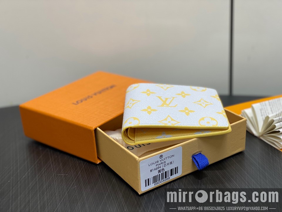 LV Bags Multiple M14694 11.5x9x1.5cm gf1