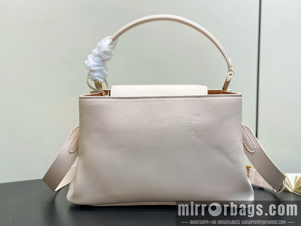 LV Bags Cap M14370 33x24x12cm gf1