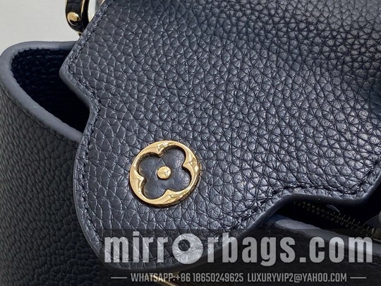 LV Bags Cap M14976 21x14x8cm gf