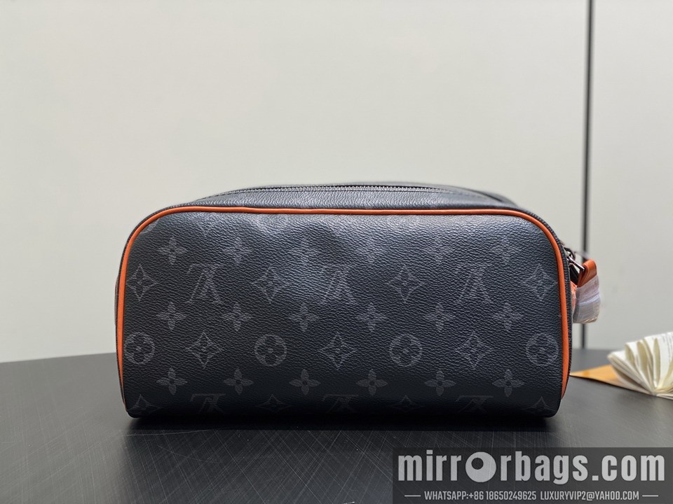 LV Bags Dopp Kit M15246 15x16.5x28cm gf1