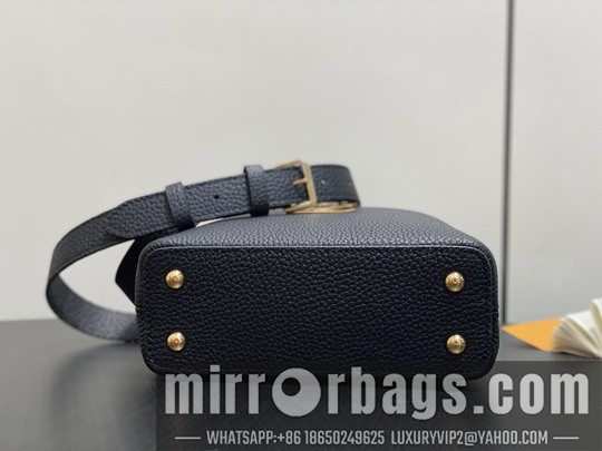 LV Bags Cap M14976 21x14x8cm gf