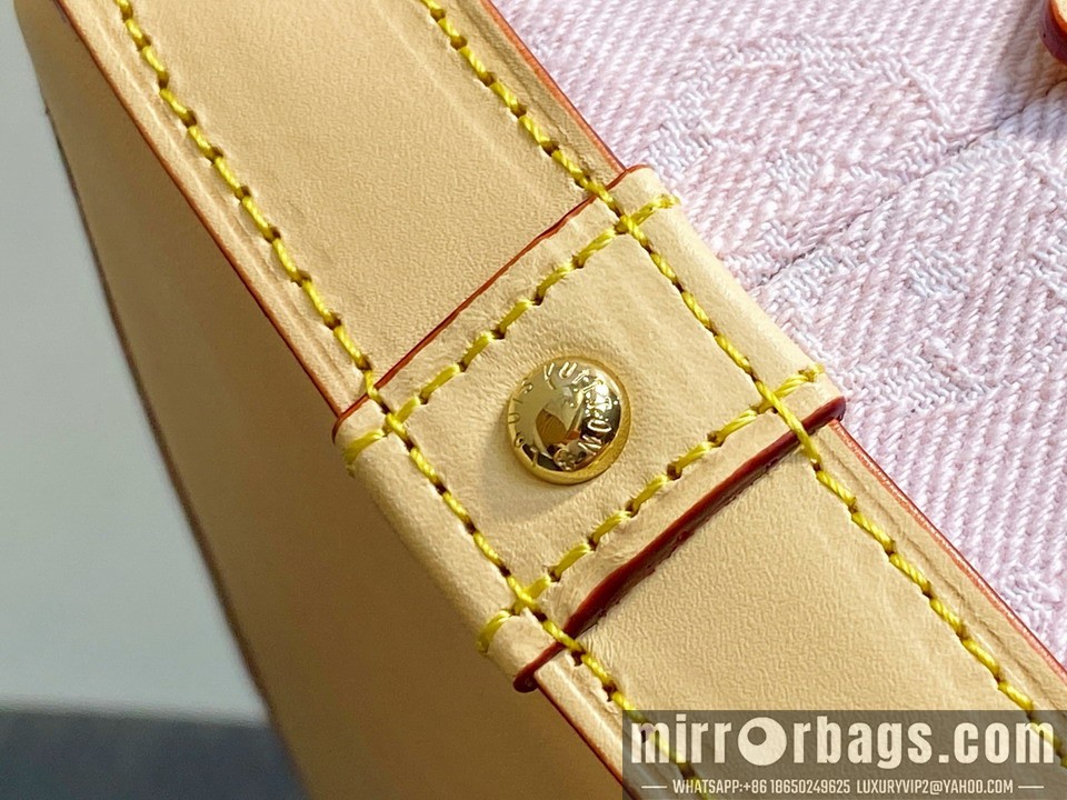 LV Bags Cosmétique M13750 27x18x9cm gf1
