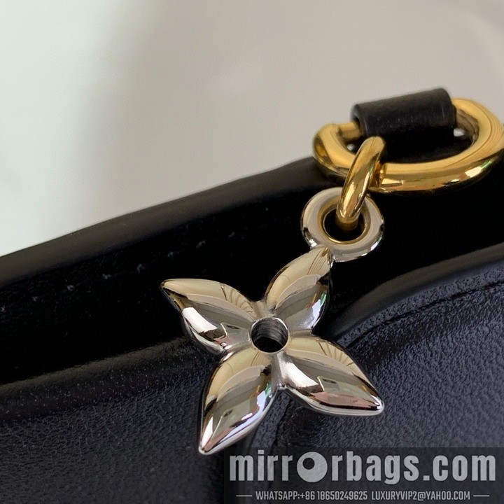 LV Bags Trifold Wallet m15081 10x7x3cm gf