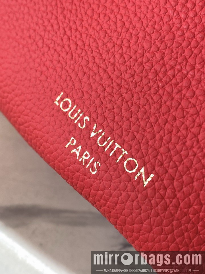 LV Bags M13667 25x15x18cm gf