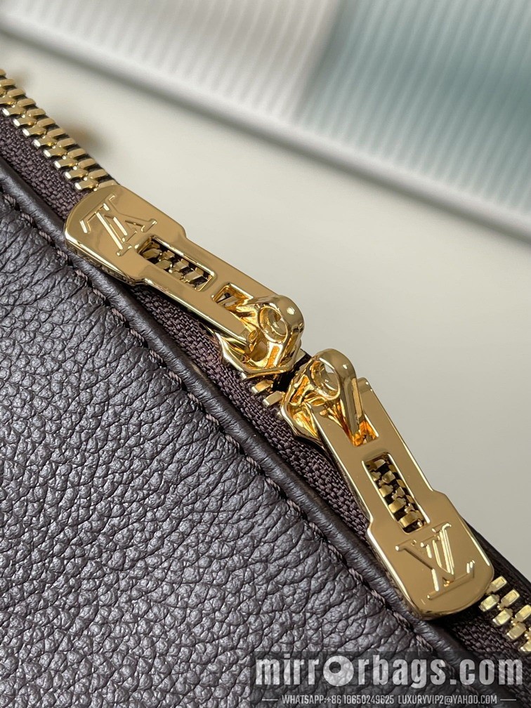 LV Bags Express St M26397 24x18.5x36cm gf